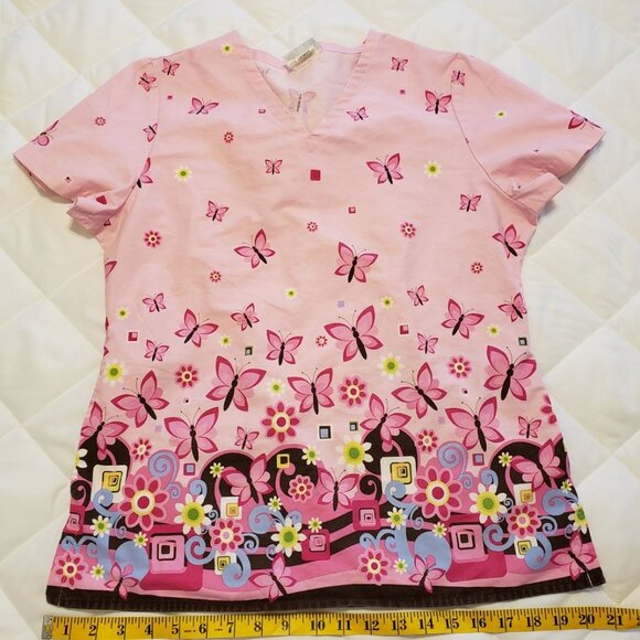 Small Scrub Top- Butterfly Pattern w/side pockets - Picture 7 of 8